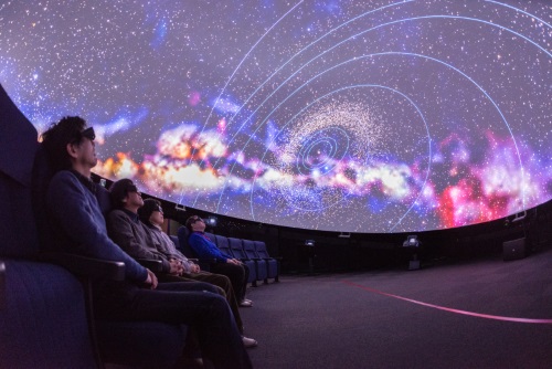 4D2Uドームシアター テスト上映の様子 4D2Uドームシアター テスト上映の様子