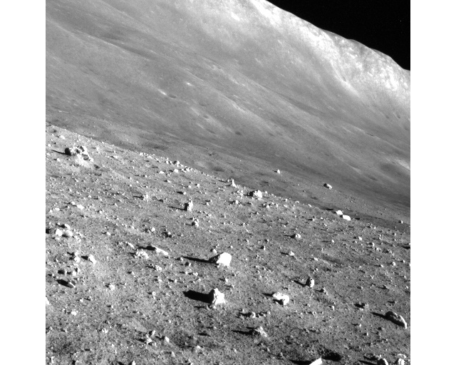 越夜後の運用でSLIMの航法カメラがとらえた画像 越夜後の運用でSLIMの航法カメラがとらえた画像