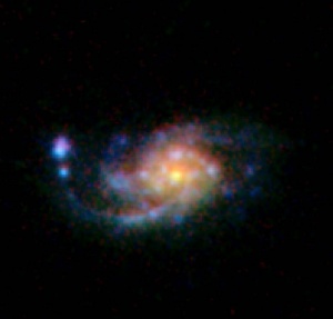 銀河「j165930+37352」