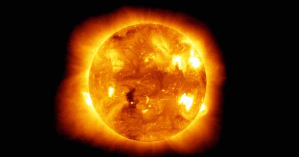 「ひので」がとらえた太陽のX線像