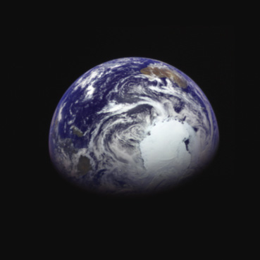 スイングバイ直前に「はやぶさ2」が撮影した地球