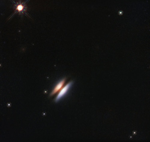 「2MASS J16281370-2431391」の周りの原始惑星系円盤
