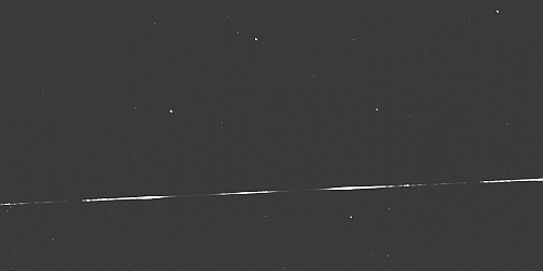 木曽観測所「トモエゴゼン試験機」でとらえられた「ひとみ」の光跡