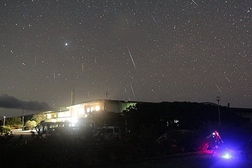 大島温泉ホテルの駐車場で観測したふたご座流星群