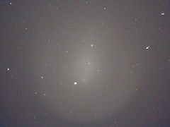 （m57wakka氏撮影のホームズ彗星の写真）