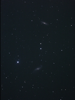 （NGC 4527, 4536の写真）