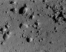 高度 250m から撮影したエロスの表面