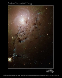 （NGC1275の写真）