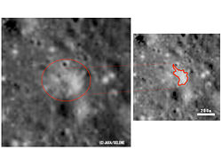 （アポロ15号の噴射跡とみられる地形をとらえた画像）