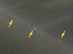 ファンネス彗星（213P）と3つの分裂核