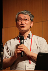 「2012年宇宙功労賞」を受賞した川口教授
