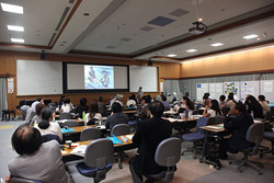 2009年に東京で開かれたワークショップ