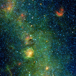 WISEによる三裂星雲付近の赤外線画像