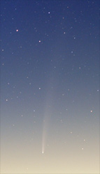ブラッドフィールド彗星（C/2004 F4）