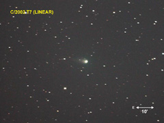 （甲斐雅一撮影のリニア彗星の写真）