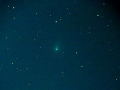 （梶嶋博司氏撮影のリニア彗星の写真 2）