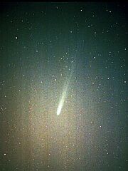 （館山一氏撮影の3月10日の池谷・張彗星の写真）