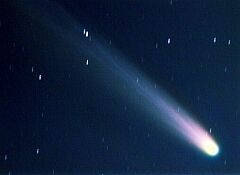（小渡伊三男氏撮影の3月20日の池谷・張彗星の写真 1）