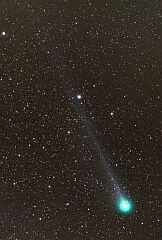 （山田哲司氏撮影の4月22日の池谷・張彗星の写真）