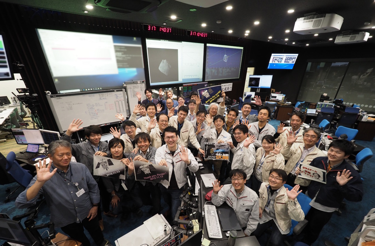 「はやぶさ2」チーム 「はやぶさ2」チーム