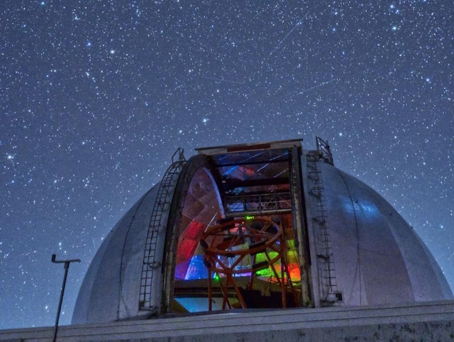 赤外線望遠鏡施設 赤外線望遠鏡施設