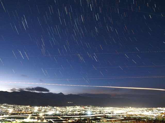 ライブコンポジットで星の軌跡