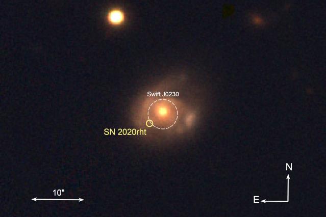 巨大ブラックホールに繰り返し削られる星 - アストロアーツ