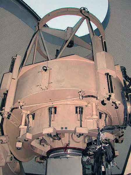 JAXA宇宙科学研究所の1.3m赤外線望遠鏡 JAXA宇宙科学研究所の1.3m赤外線望遠鏡