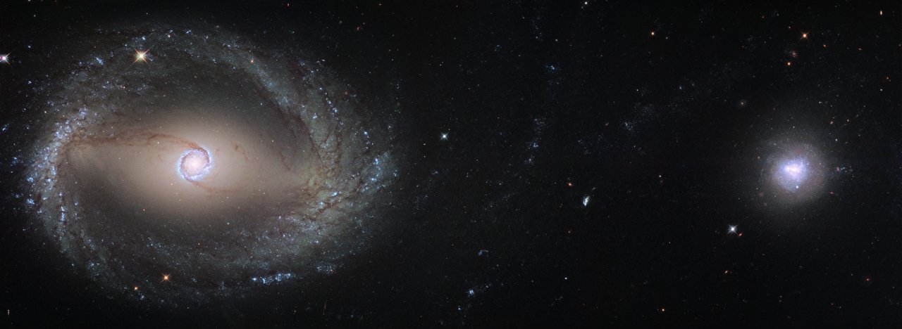 銀河「NGC 1512」と「NGC 1510」