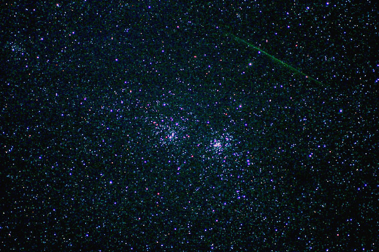 2004年 ペルセウス座流星群ギャラリー