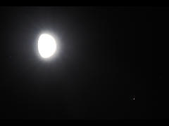 火星と月と地球照
