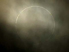 2005.4.9 Annular and Total eclipse