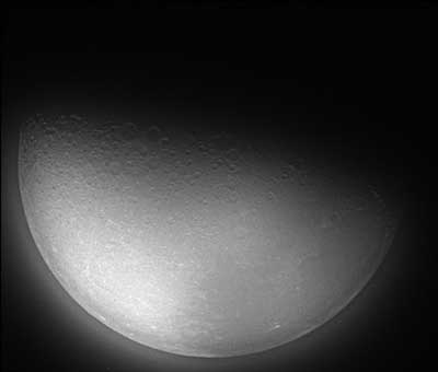 スターダスト探査機が撮影した月