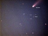 （坪井正紀氏撮影のブラッドフィールド彗星とタイバー彗星の写真）