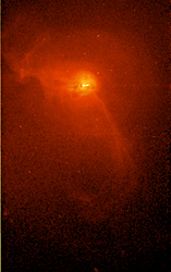 （X線によるM87銀河の中心領域の画像）