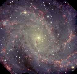 （ジェミニ北望遠鏡に搭載されたGMOSによるNGC 6946の画像）
