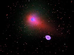 紫外線による彗星とM57の画像