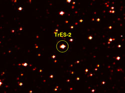 （恒星TrES-2の画像）