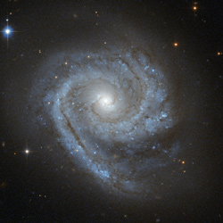 ハッブル宇宙望遠鏡が撮影した銀河「ESO 498-G5」