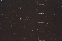 しし座の銀河と小惑星の軌跡