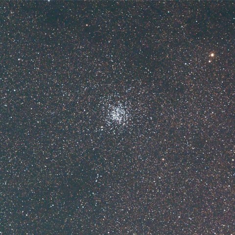 たて座の散開星団　M11