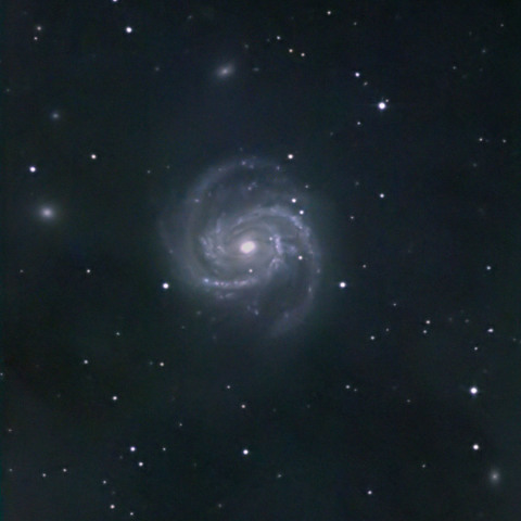 M100かみのけ座の渦巻銀河