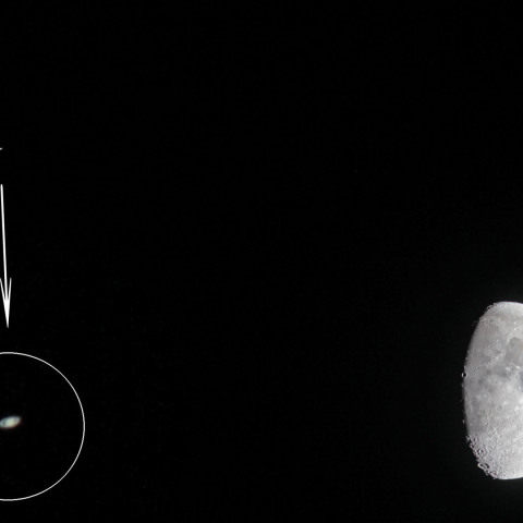 月と土星の接近20190908　20:02