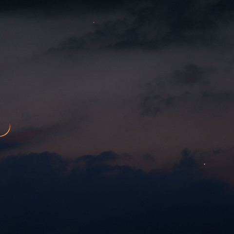 月齢1.7の月と水星と金星