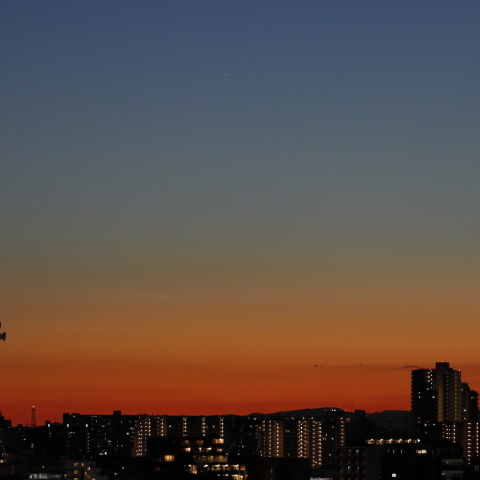東方最大離角の水星