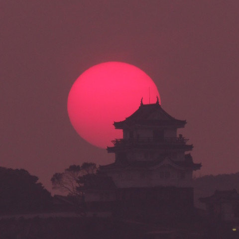 平戸城に沈む夕日