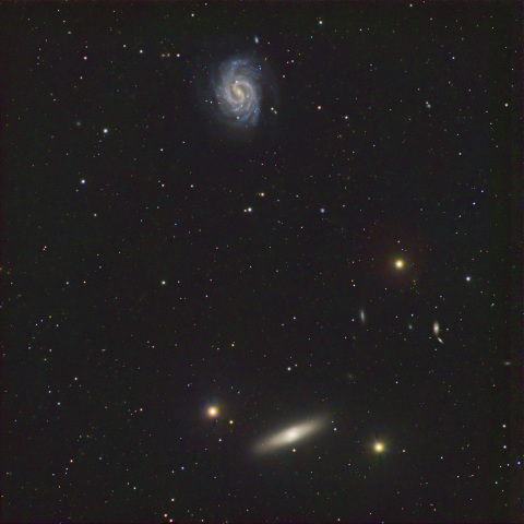 NGC4526，NGC4535