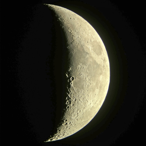 月（2023年5月25日）