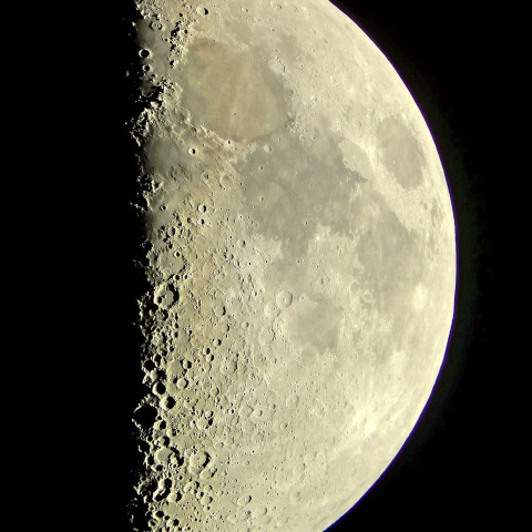 月（2023年5月27日）