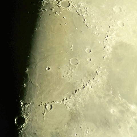 月（2023年8月25日）